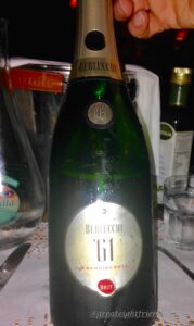 Eatabli Sparkling Wine (1)