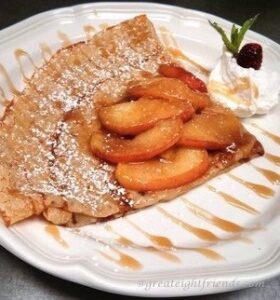 La Crepe Bistro Apple Crepe