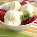 Easy Vanilla Ice Cream 3