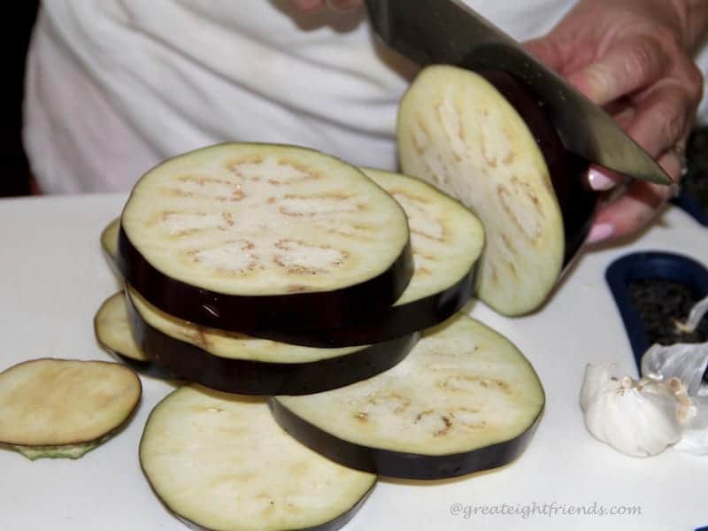 Slicing eggplant