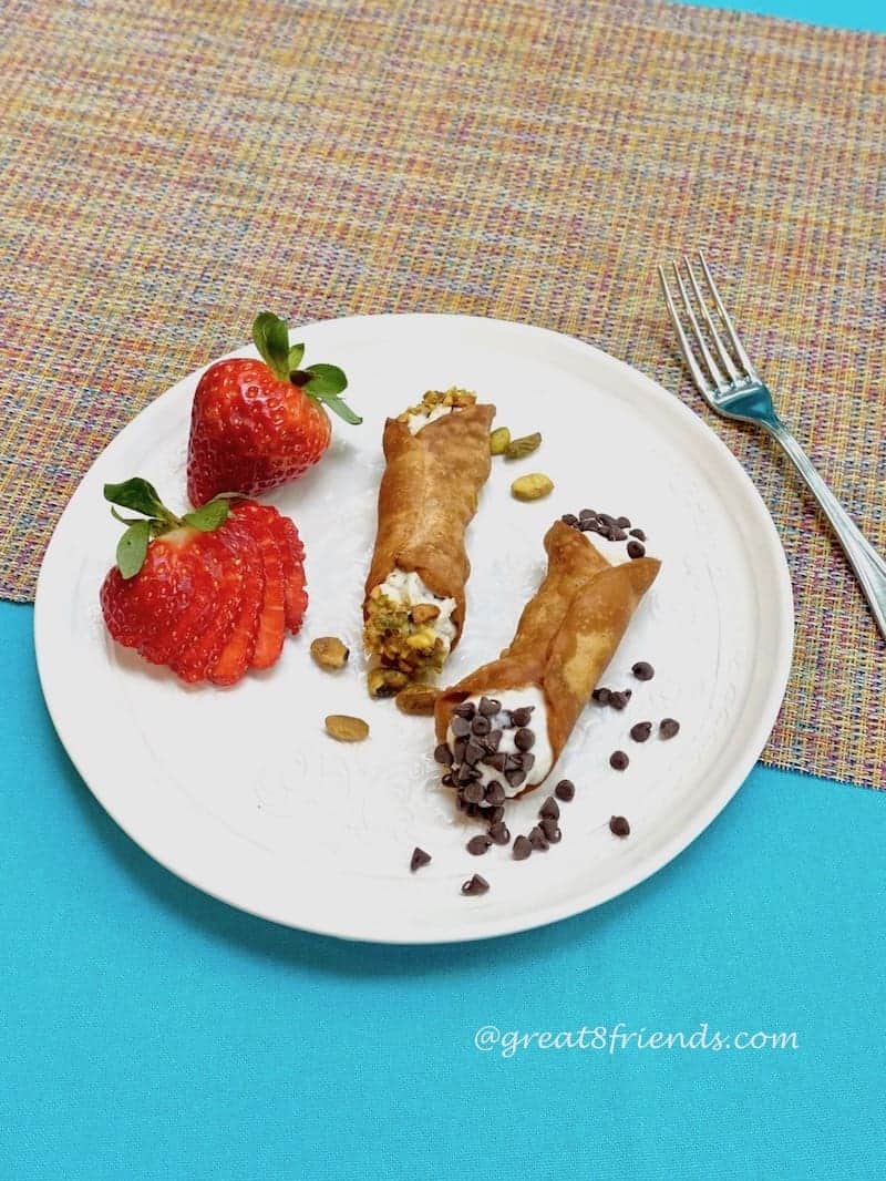 creamy crispy cannoli blue vert