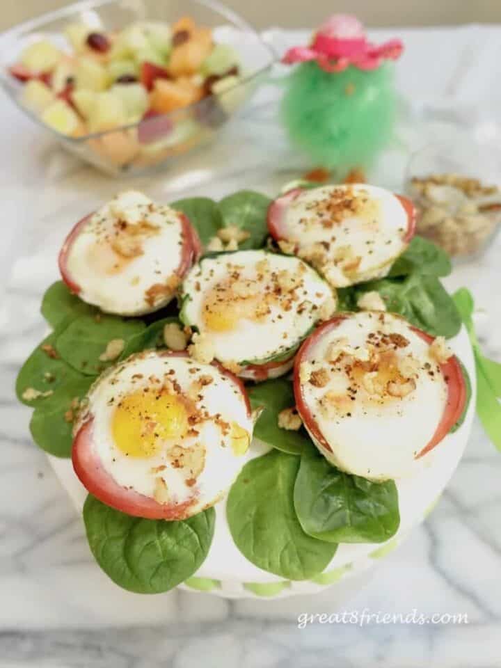 Easy Baked Eggs Benedict Recipe - Great Eight Friends