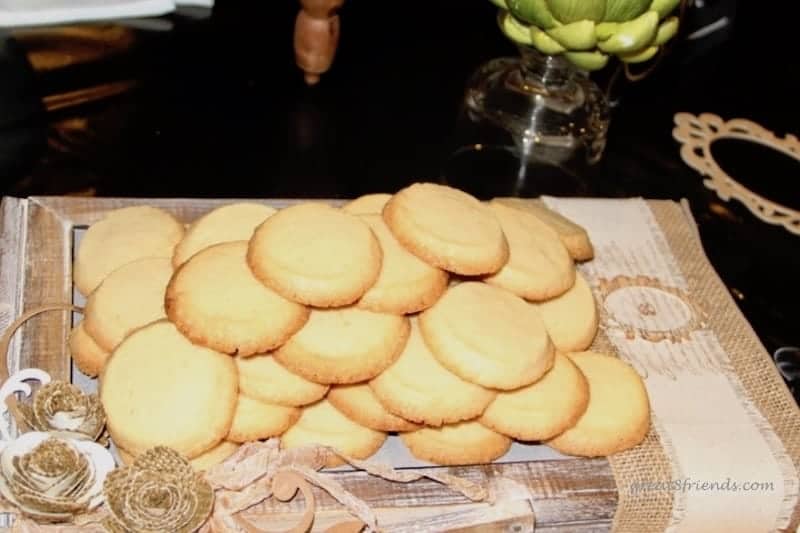 Platter of cookies