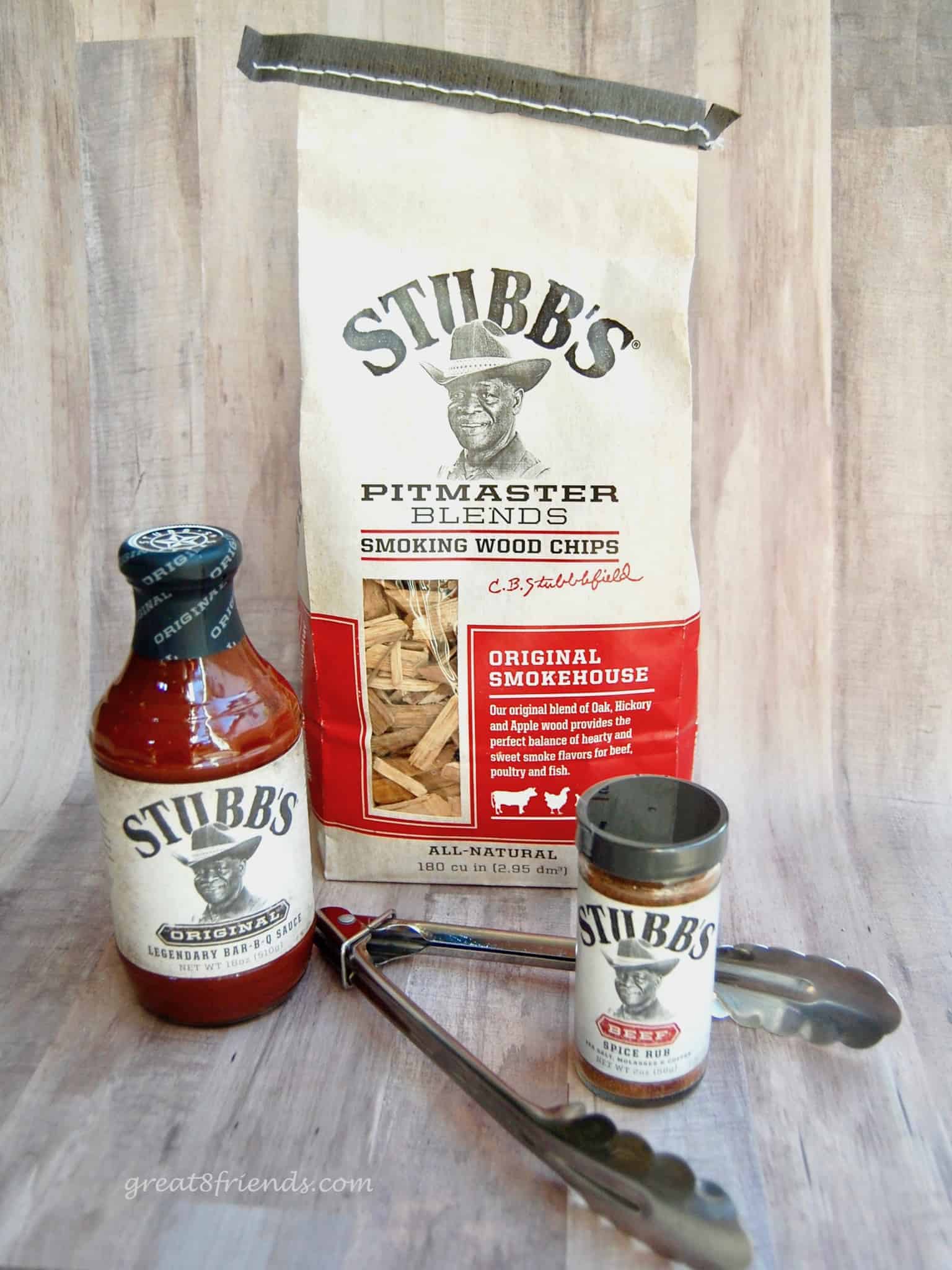 Stubbs wood chips, BBQ sauce and dry rub.