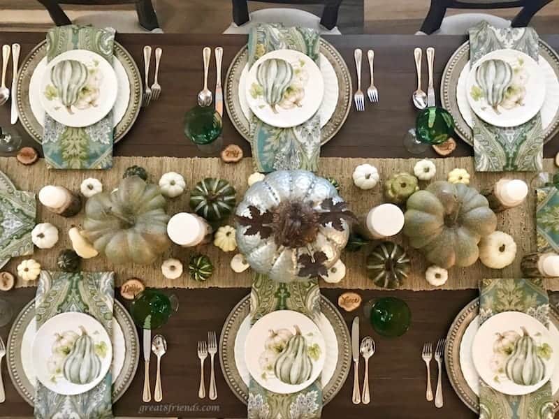 Great Eight Celebrates Autumn dinner party tablescape.