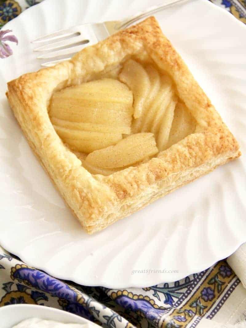 puff pastry pear tart using canned pears